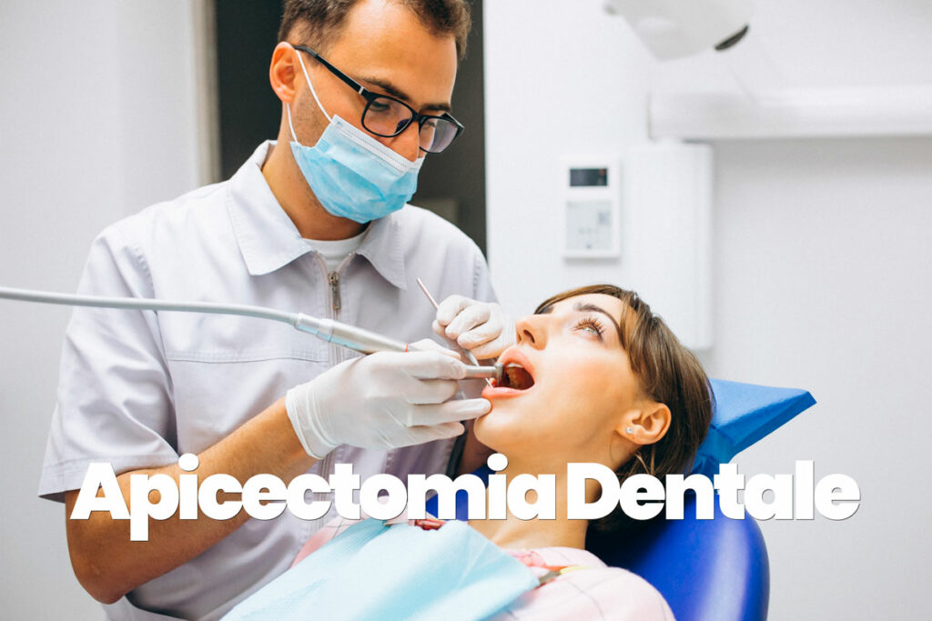 dentista pratica apicectomia dentale a una donna